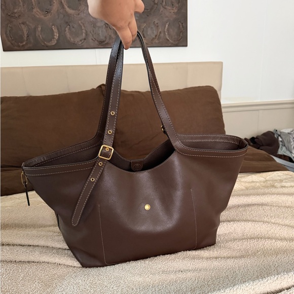 Coach Gramercy Tote in Maple - Picture 3 of 10
